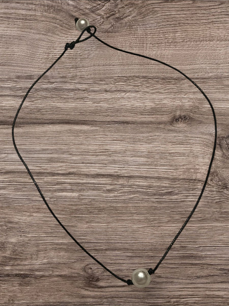 Pearl string necklace
