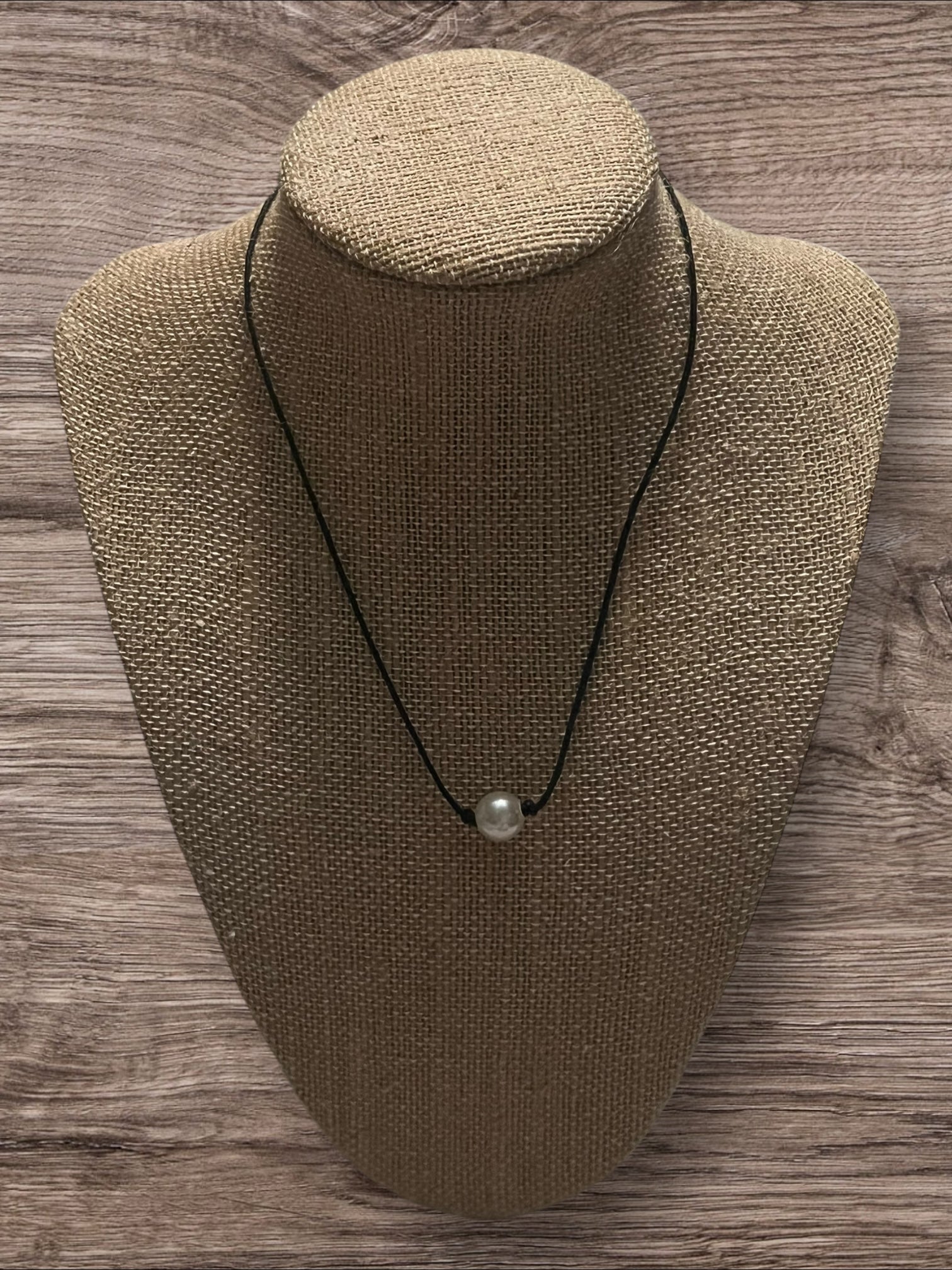 Pearl string necklace