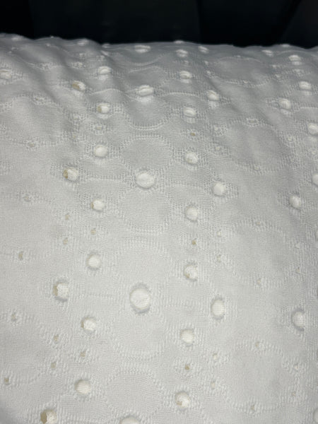 Ruffle sleeve eyelet top