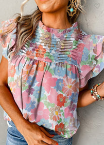 FLORAL FLUTTER SLEEVE PLEATED BLOUSE