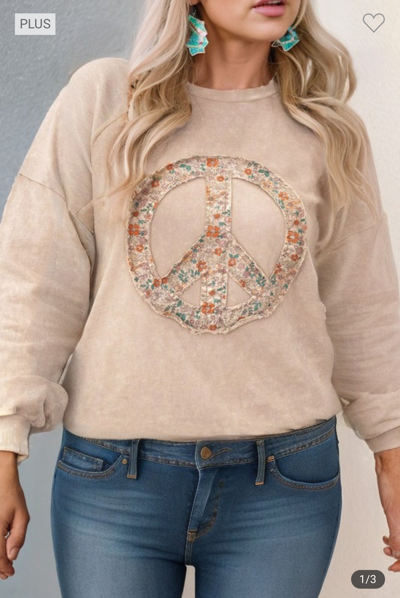 Plus size Peace sign washed pullover