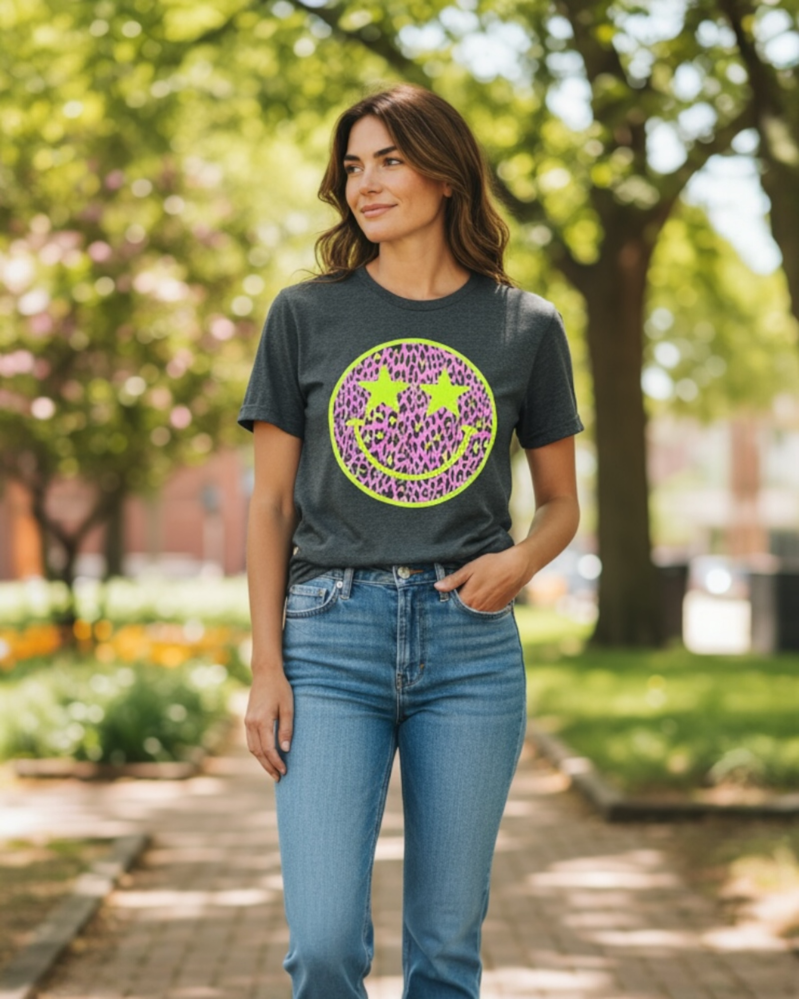 Graphic Tee leopard smiley