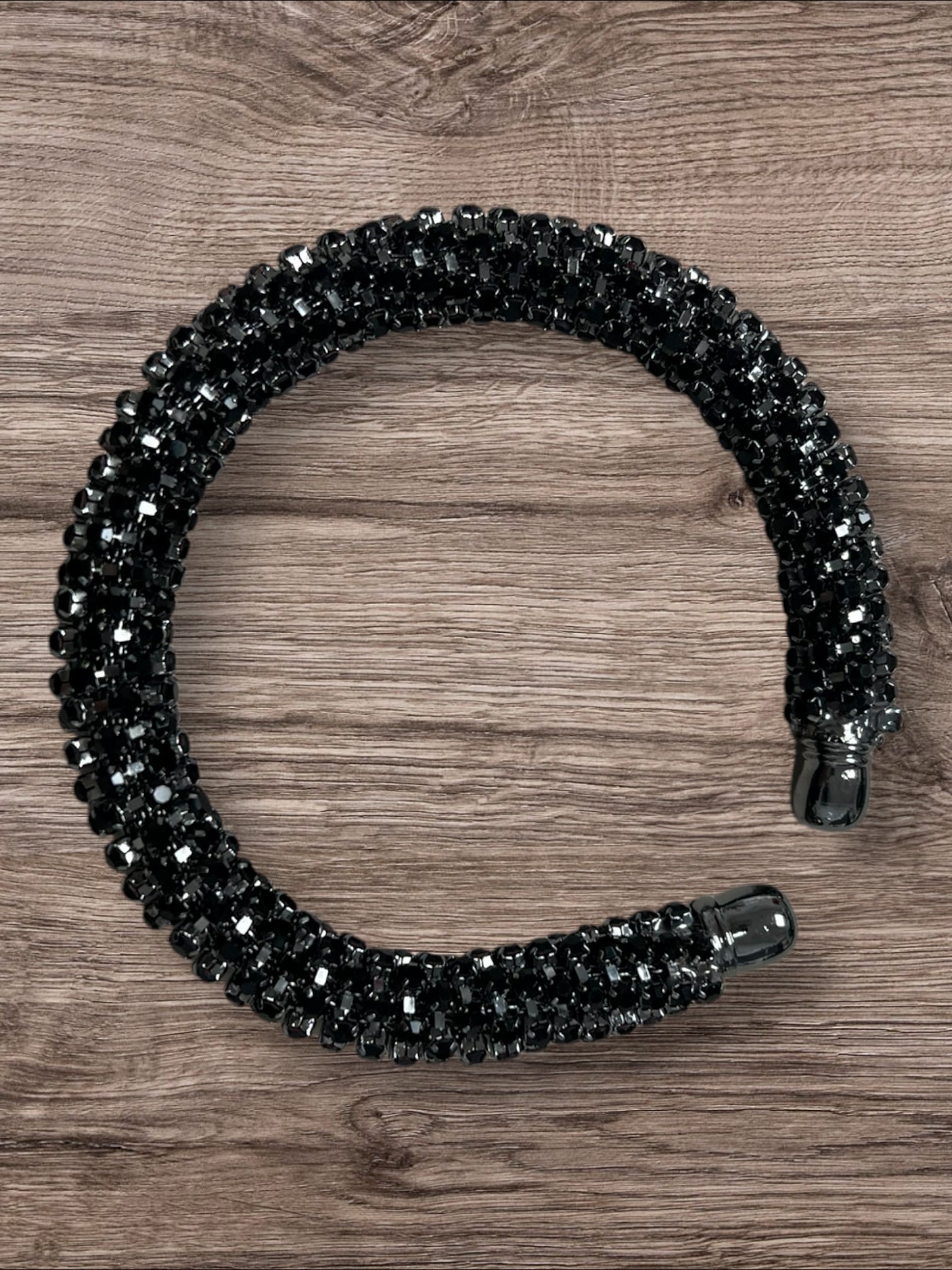 Black seed bead sparkle bracelet