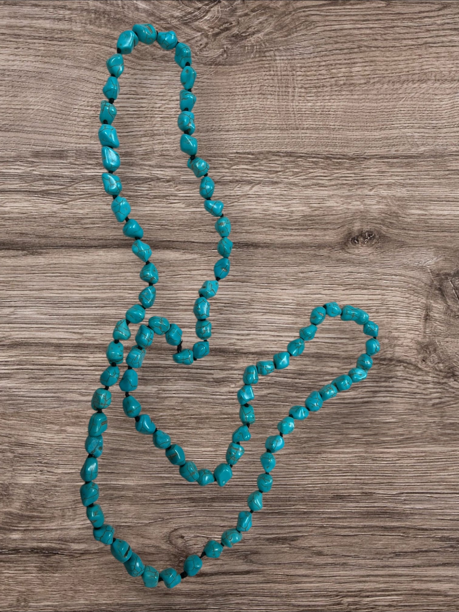 Turquoise beaded necklace