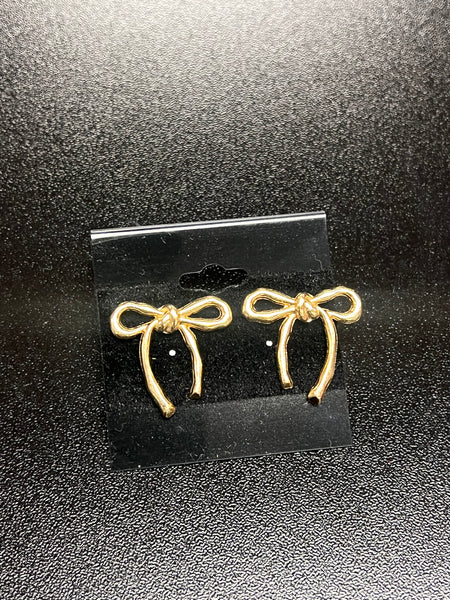 Gold bow earrings