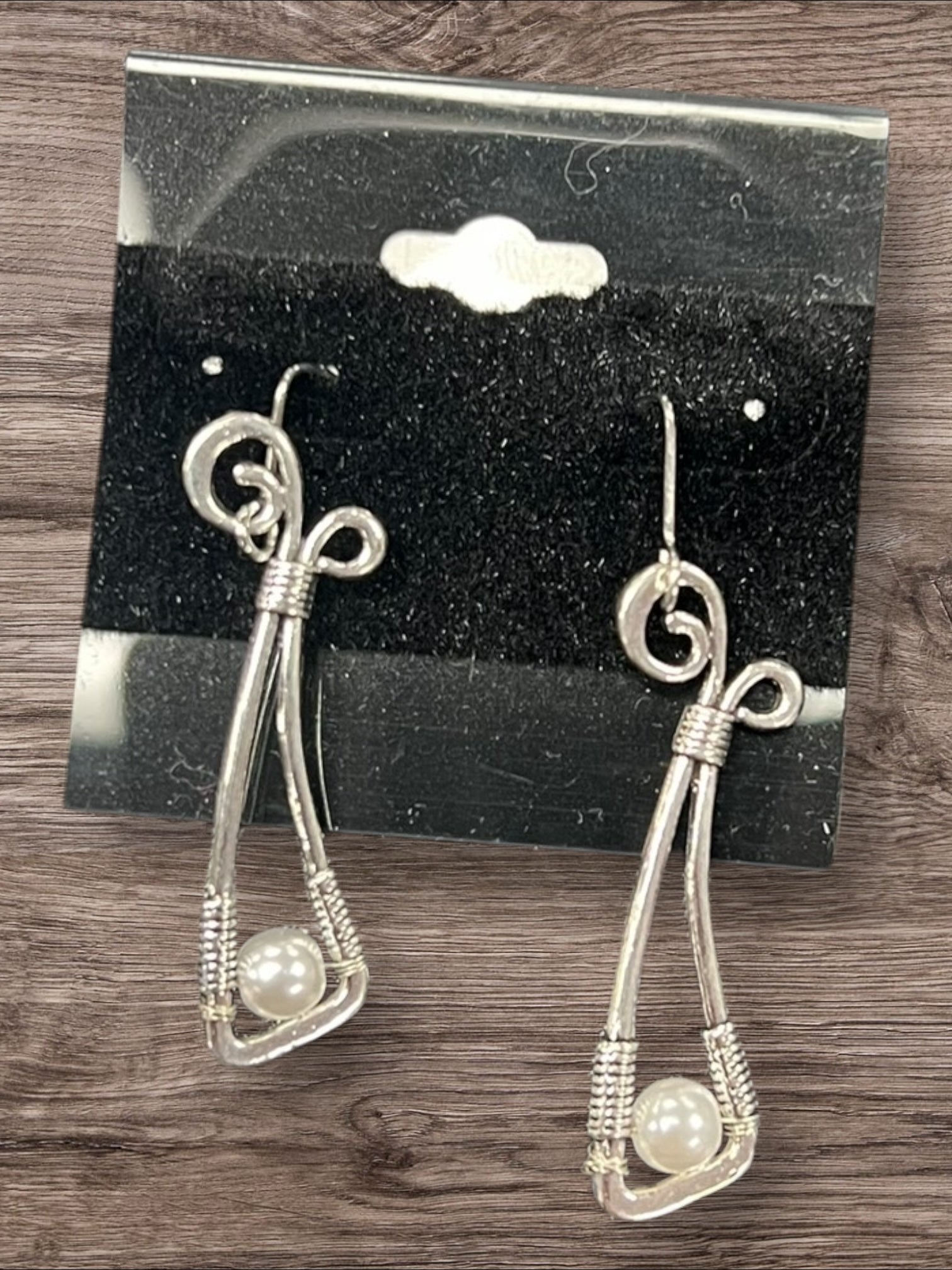 Silver and pearl earrings