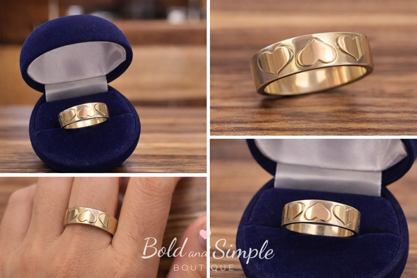 Hearts on Band Ring