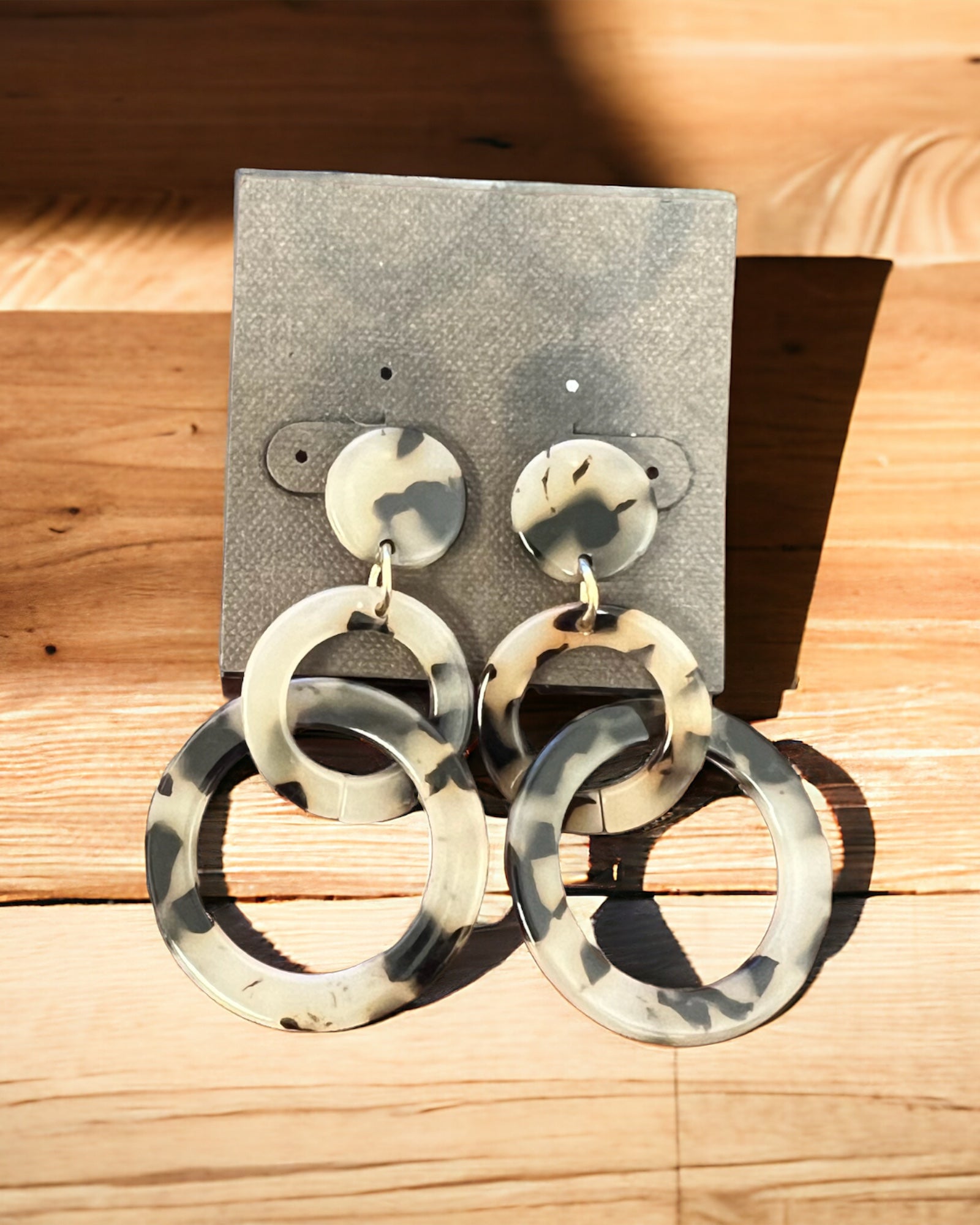 $7 Earrings