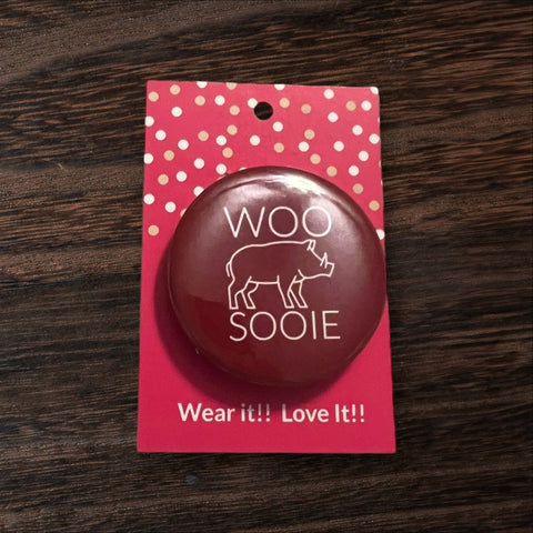 Woo Sooie button pin