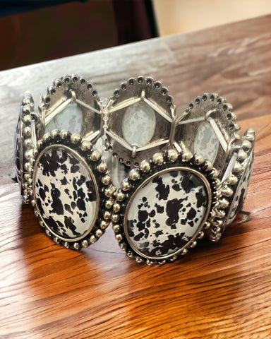Cow print silver bead stretch bracelet