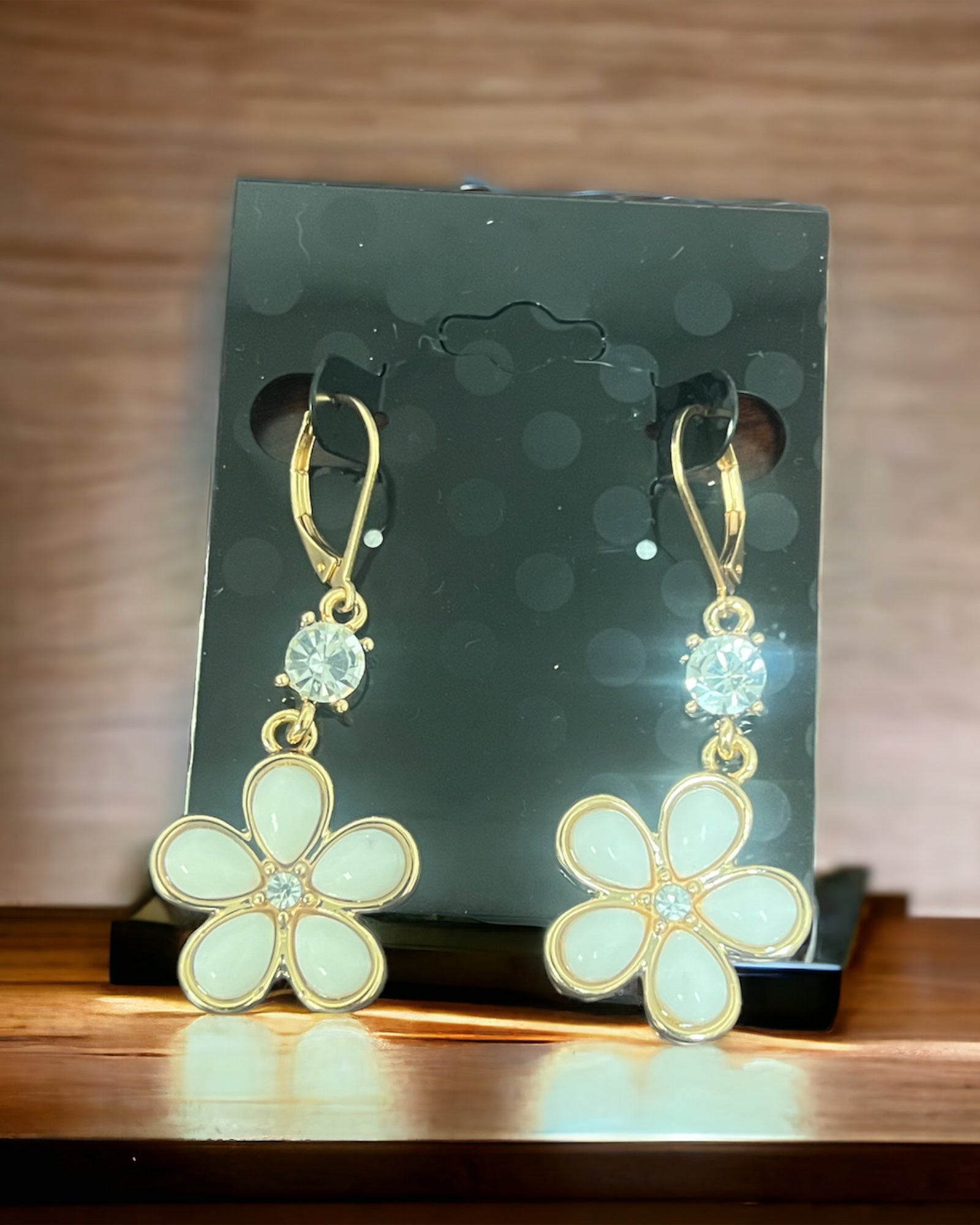 White flower drop earrings with stones