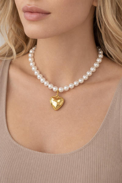 Golden Heart Pearl Necklace 🤍✨