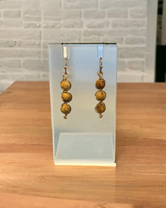 Gold twist 3 beaded earring