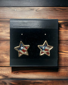 Star stud earrings