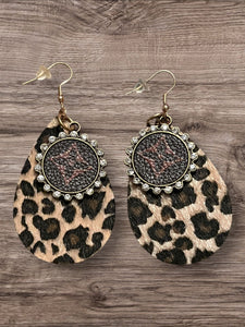 Teardrop leopard with flower  disc earrings