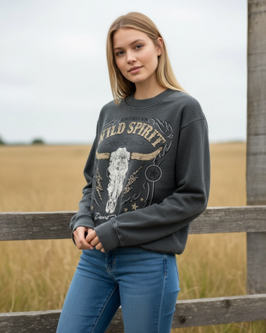 Graphic Sweat Shirt  wild spirit long horn