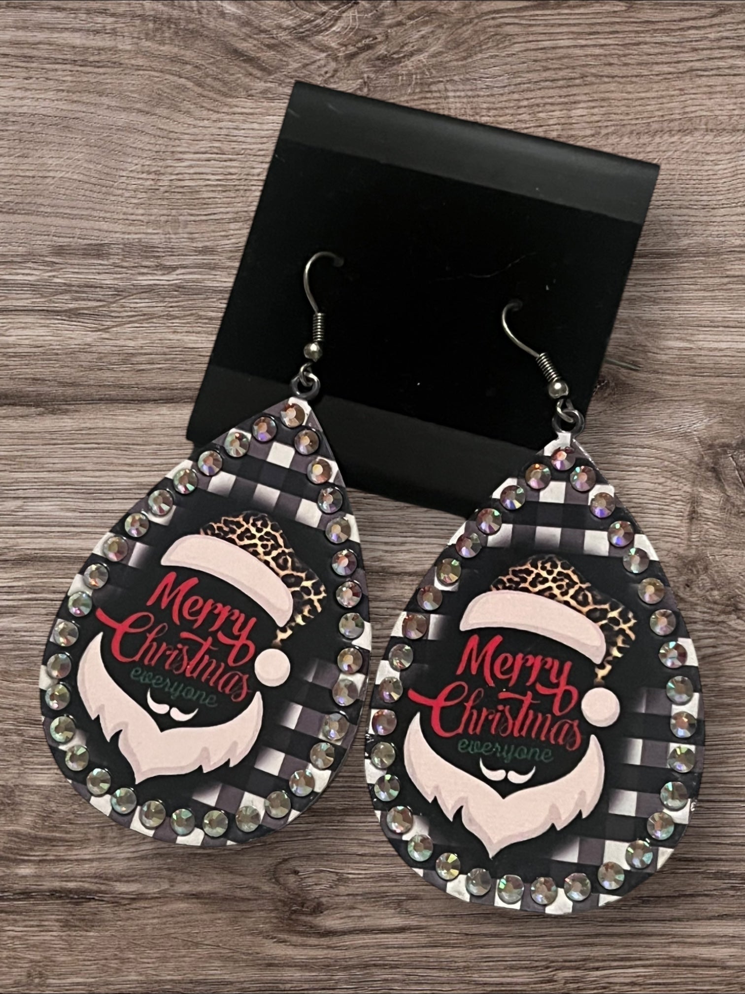 Tear Drop Merry Christmas earrings