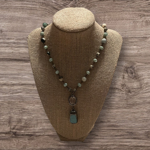 Pica Jade Necklace