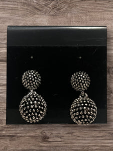 Dot ball silver earrings