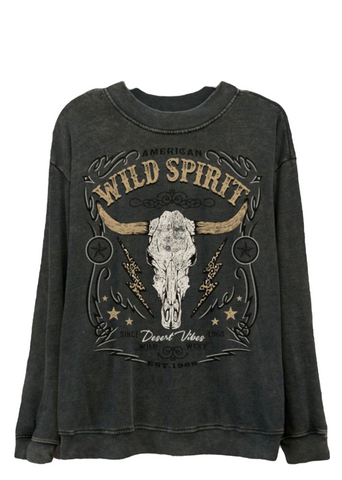 Graphic Sweat Shirt  wild spirit long horn